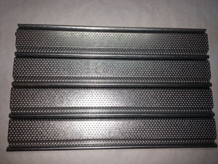 Muestra de lama microperforada de chapa galvanizada